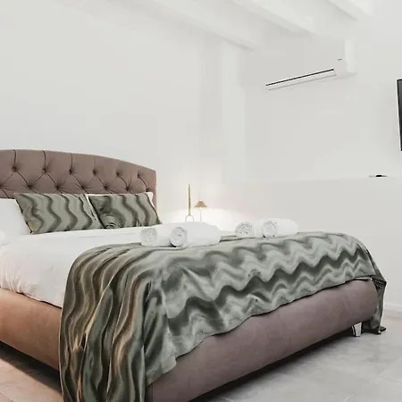 아파트 Incanto -villa Maderni With View *